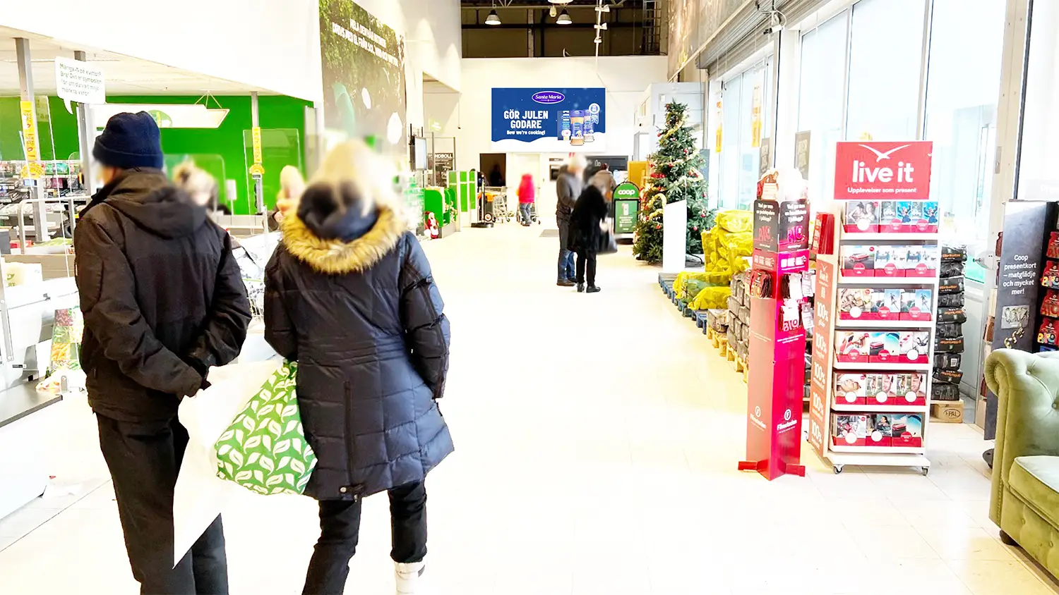 Stor LED-skärm på Stora Coop Varberg