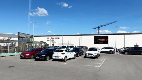 Kvarteret Giraffen Utomhusskärmar